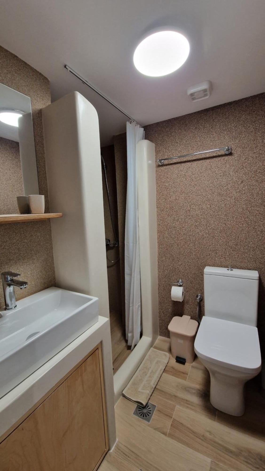Aparthotel Edelweiss Tsoútsouros Esterno foto